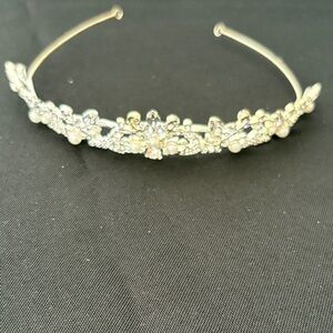 Elegant Silver Crystal Headband